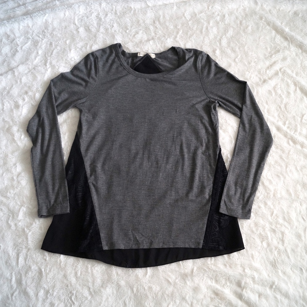 Pebble & Stone Grey & Black Lace Long Sleeve M
